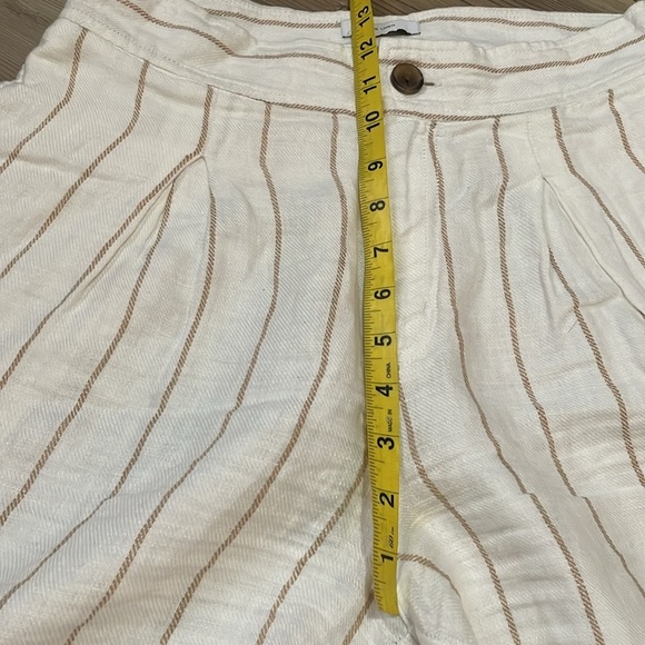 H Halston wide leg linen pants Cream Tan stripe Pleated Womens size 4 Relaxed - Picture 5 of 9